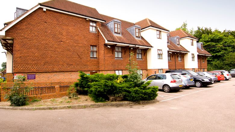 <b>Premier Inn London Gatwick Airport South Exterior</b>. Images powered by <a href="https://www.leonardoworldwide.com/" title="Leonardo Worldwide" target="_blank">Leonardo</a>.
