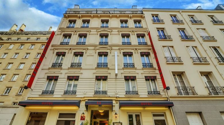 <b>Splendid Hotel Exterior</b>. Images powered by <a href="https://www.leonardoworldwide.com/" title="Leonardo Worldwide" target="_blank">Leonardo</a>.
