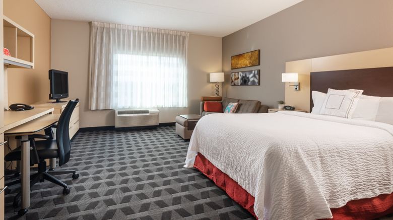 <b>TownePlace Suites Charlotte Mooresville Suite</b>. Images powered by <a href="https://www.leonardoworldwide.com/" title="Leonardo Worldwide" target="_blank">Leonardo</a>.