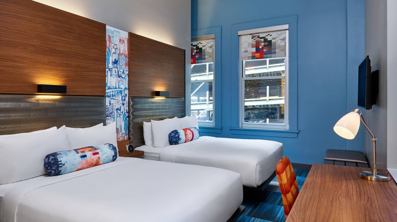 <b>Aloft Houston Downtown Room</b>. Images powered by <a href="https://www.leonardoworldwide.com/" title="Leonardo Worldwide" target="_blank">Leonardo</a>.