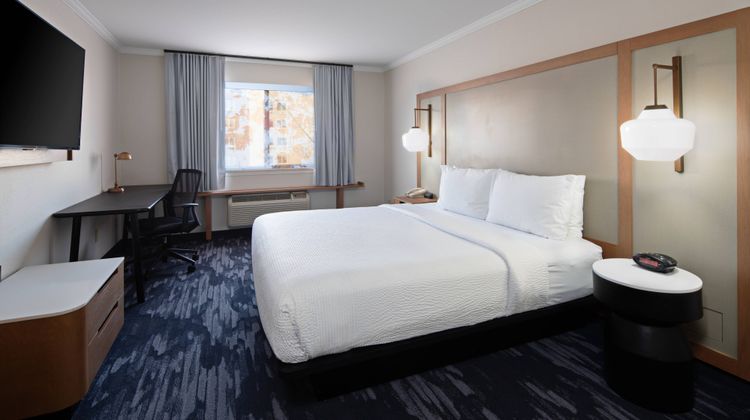 Fairfield Inn by Marriott Seatac Airport Room