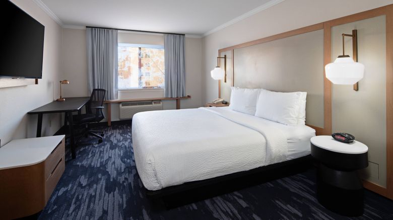 <b>Fairfield Inn by Marriott Seatac Airport Room</b>. Images powered by <a href="https://www.leonardoworldwide.com/" title="Leonardo Worldwide" target="_blank">Leonardo</a>.