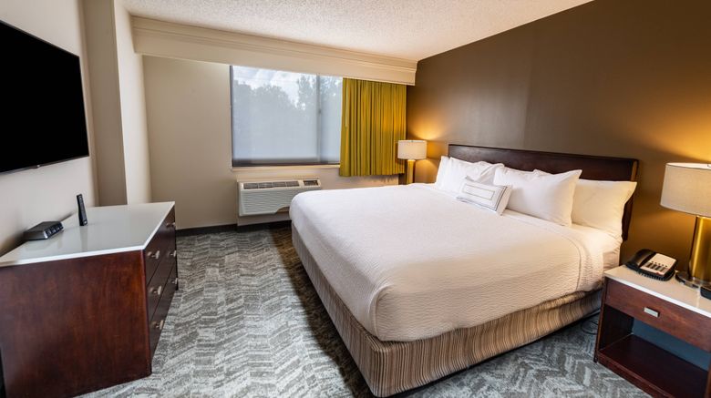 <b>SpringHill Suites Houston Medical Center Suite</b>. Images powered by <a href="https://www.leonardoworldwide.com/" title="Leonardo Worldwide" target="_blank">Leonardo</a>.