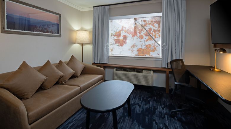 <b>Fairfield Inn by Marriott Seatac Airport Suite</b>. Images powered by <a href="https://www.leonardoworldwide.com/" title="Leonardo Worldwide" target="_blank">Leonardo</a>.