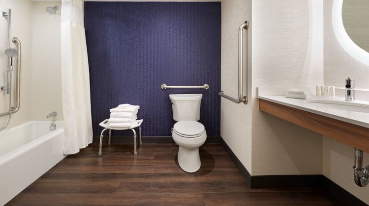 Fairfield Niagara Falls Room