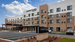 Courtyard East Lansing Okemos