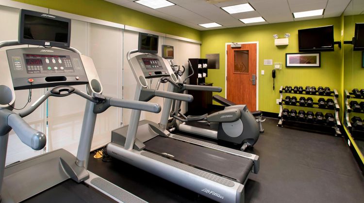Fairfield Inn & Suites Verona Recreation
