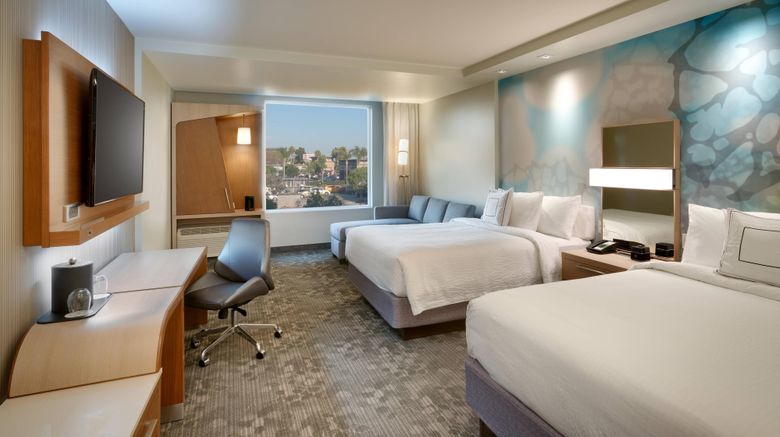 <b>Courtyard Los Angeles LAX/Hawthorne Room</b>. Images powered by <a href="https://www.leonardoworldwide.com/" title="Leonardo Worldwide" target="_blank">Leonardo</a>.