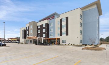 TownePlace Suites by Marriott White Hall