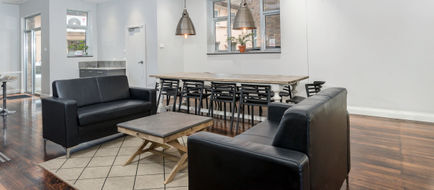 Alloggio Studios On King Lobby