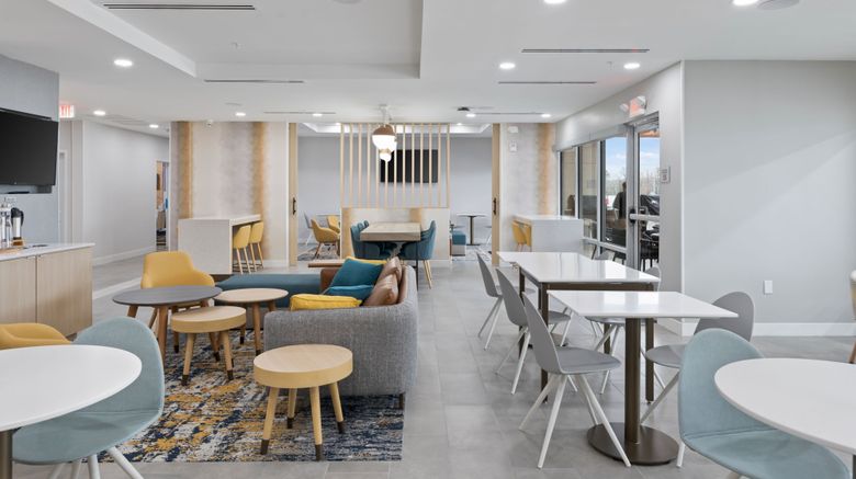 <b>TownePlace Suites by Marriott White Hall Restaurant</b>. Images powered by <a href="https://www.leonardoworldwide.com/" title="Leonardo Worldwide" target="_blank">Leonardo</a>.