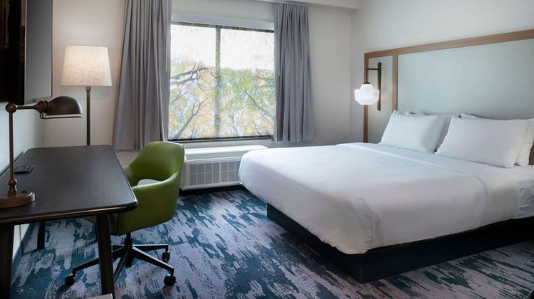 Fairfield Inn & Suites Memphis Arlington Room
