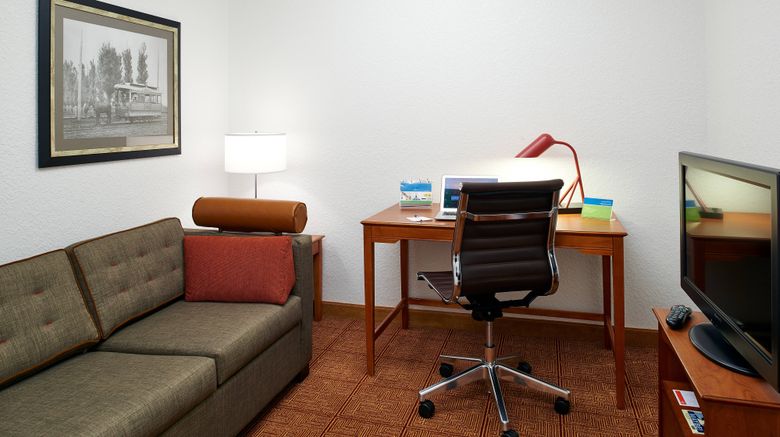 <b>TownePlace Suites Minneapolis Downtown Suite</b>. Images powered by <a href="https://www.leonardoworldwide.com/" title="Leonardo Worldwide" target="_blank">Leonardo</a>.