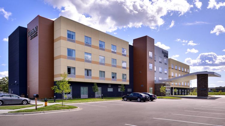 Fairfield Inn & Suites Minneapolis Exterior
