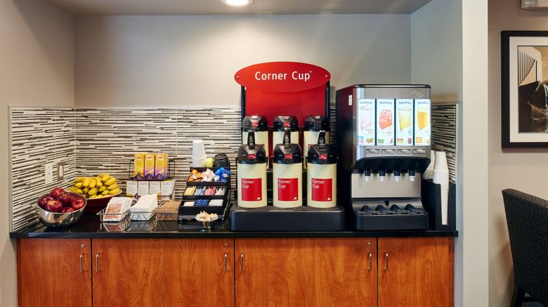 <b>TownePlace Suites Minneapolis Downtown Restaurant</b>. Images powered by <a href="https://www.leonardoworldwide.com/" title="Leonardo Worldwide" target="_blank">Leonardo</a>.
