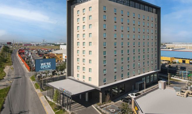 Four Points Sheraton Monterrey Airport Exterior