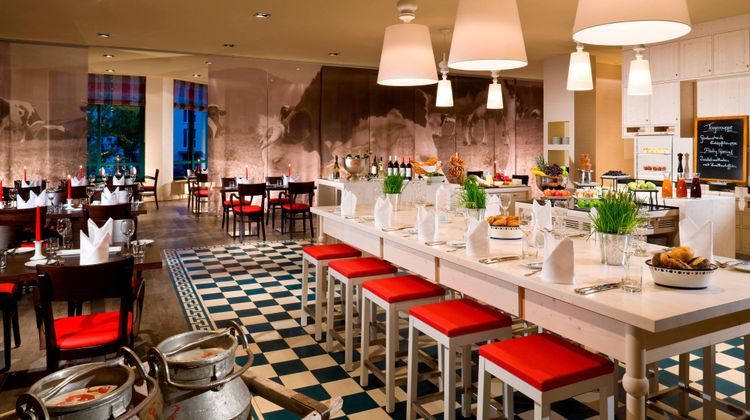 Munich Airport Marriott Hotel Restaurant