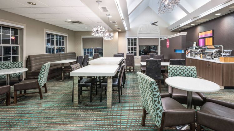 Residence Inn by Marriott Restaurant