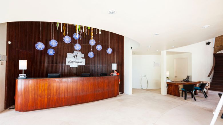 <b>Holiday Inn Resort Kandooma Lobby</b>. Images powered by <a href="https://www.leonardoworldwide.com/" title="Leonardo Worldwide" target="_blank">Leonardo</a>.