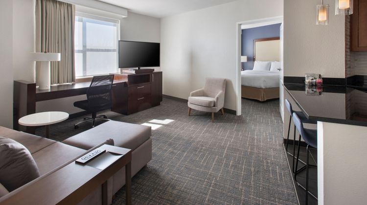 Residence Inn by Marriott Fairfax City Room
