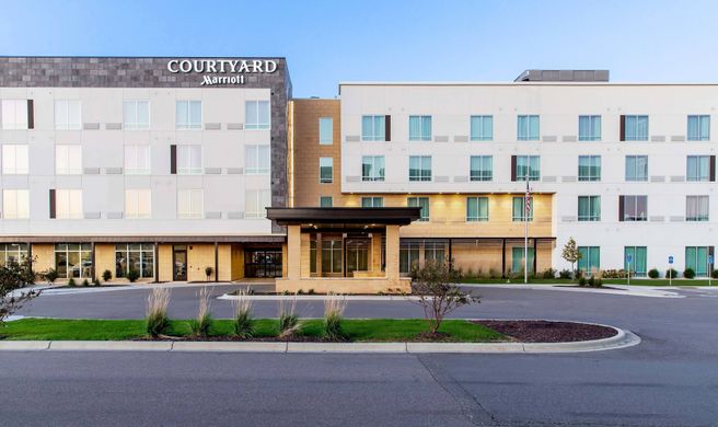 Courtyard By Marriott St. Paul Woodbury Exterior