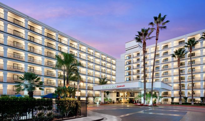 Fairfield by Marriott Anaheim Resort Exterior