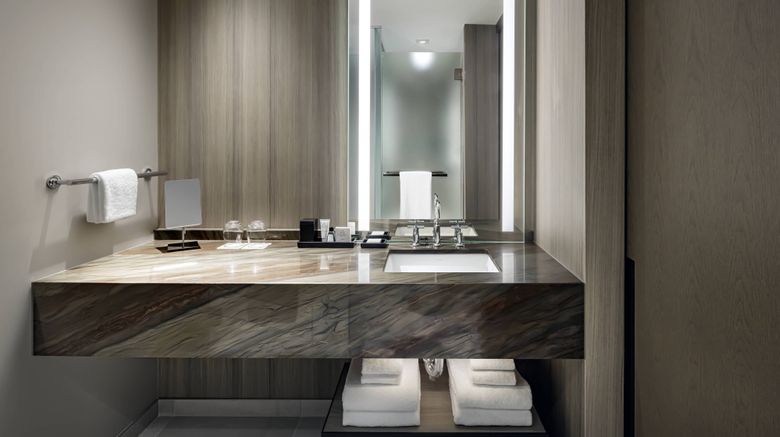 <b>JW Marriott Edmonton ICE District Room</b>. Images powered by <a href="https://www.leonardoworldwide.com/" title="Leonardo Worldwide" target="_blank">Leonardo</a>.