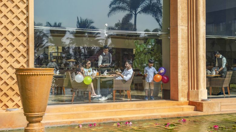 <b>JW Marriott Mumbai Juhu Restaurant</b>. Images powered by <a href="https://www.leonardoworldwide.com/" title="Leonardo Worldwide" target="_blank">Leonardo</a>.