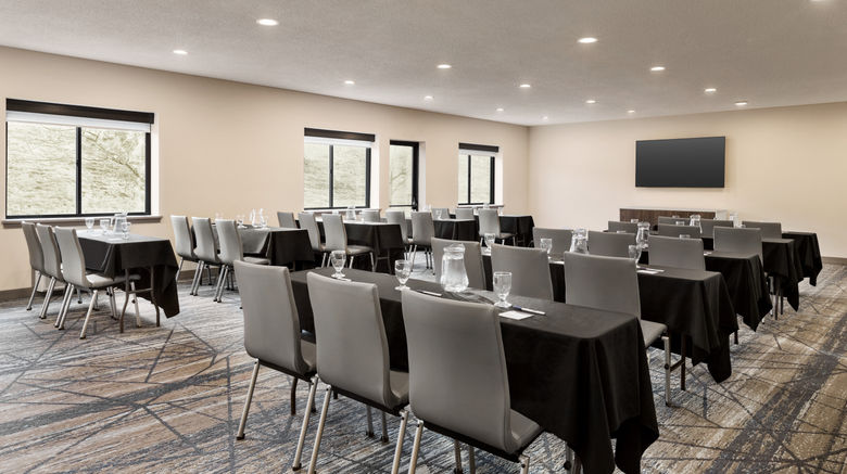 <b>Holiday Inn Express Meeting</b>. Images powered by <a href="https://www.leonardoworldwide.com/" title="Leonardo Worldwide" target="_blank">Leonardo</a>.