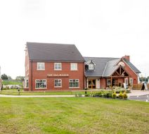 Premier Inn Hotel Gosport Exterior