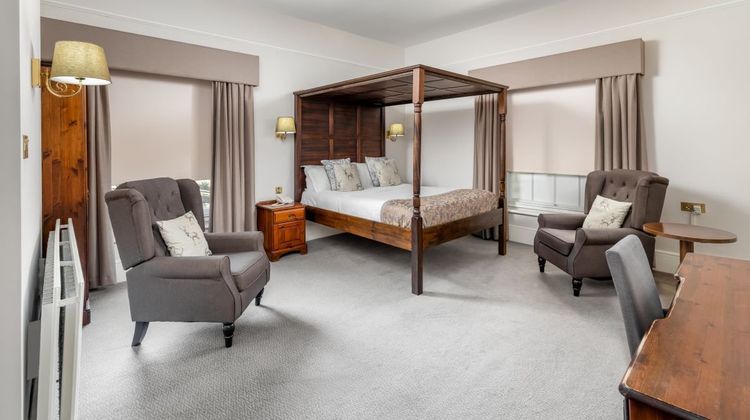 Reigate Manor Room