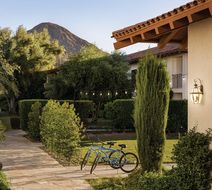 Tommy Bahama Miramonte Resort & Spa Exterior
