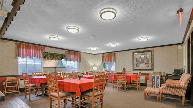 <b>Red Roof Inn Uhrichsville Restaurant</b>. Images powered by <a href="https://www.leonardoworldwide.com/" title="Leonardo Worldwide" target="_blank">Leonardo</a>.