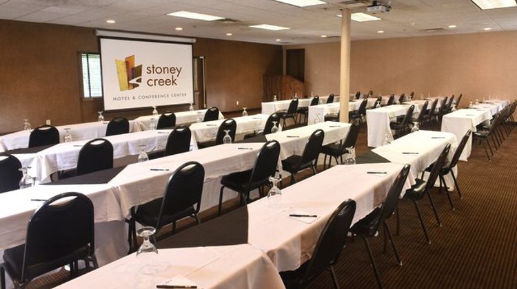 Stoney Creek Hotel & Conference Center Exterior