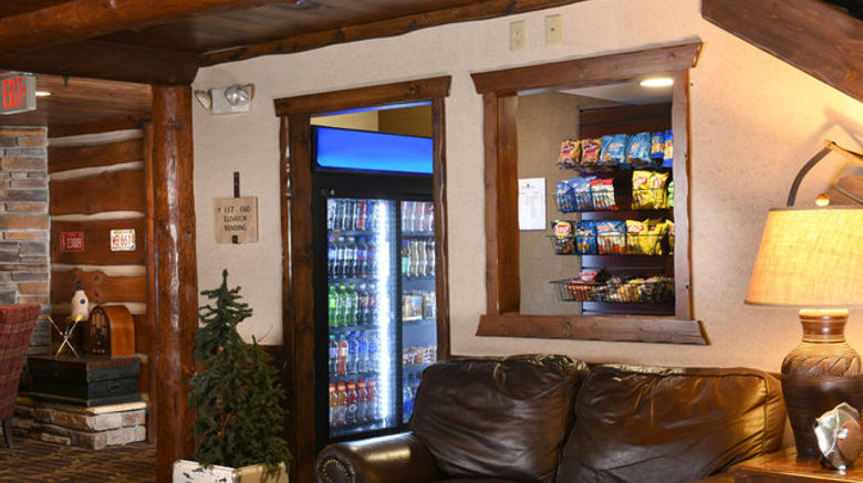 <b>Stoney Creek Hotel & Conference Center Lobby</b>. Images powered by <a href="https://www.leonardoworldwide.com/" title="Leonardo Worldwide" target="_blank">Leonardo</a>.