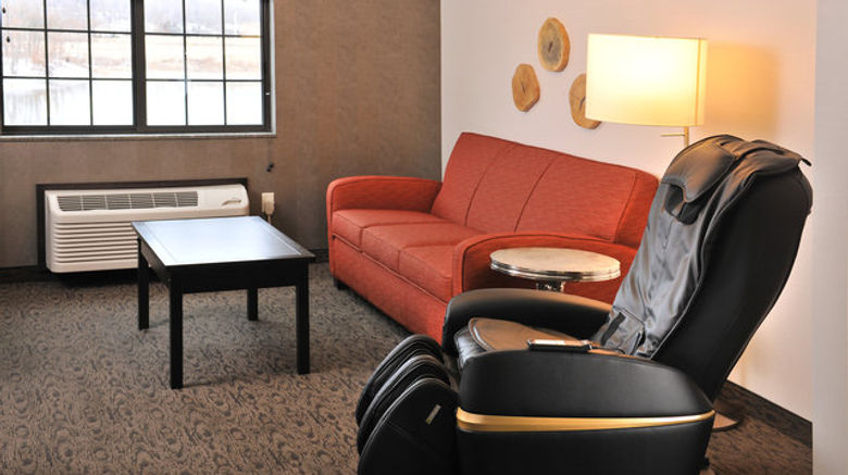 <b>Stoney Creek Hotel & Conference Center Room</b>. Images powered by <a href="https://www.leonardoworldwide.com/" title="Leonardo Worldwide" target="_blank">Leonardo</a>.