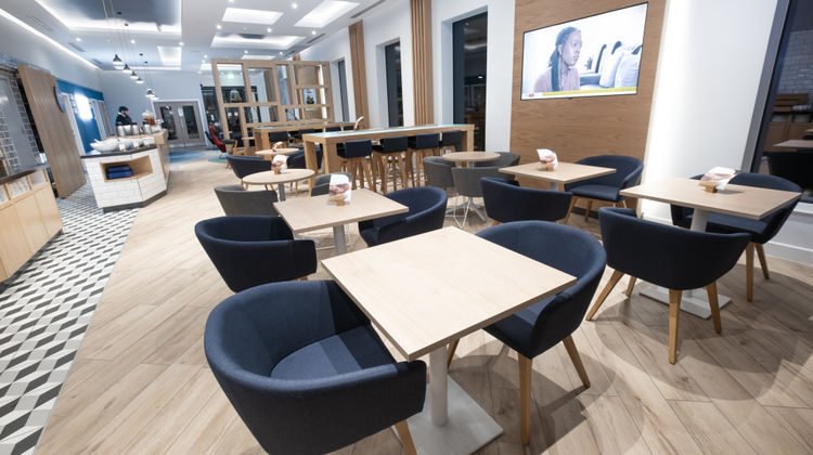 Holiday Inn Express Fleet Restaurant