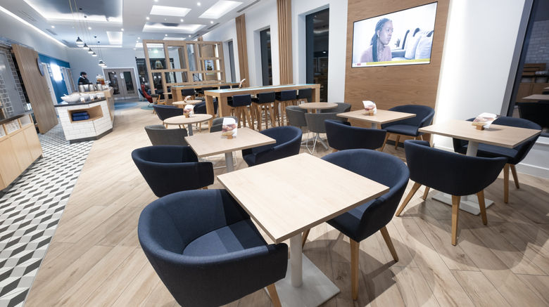 <b>Holiday Inn Express Fleet Restaurant</b>. Images powered by <a href="https://www.leonardoworldwide.com/" title="Leonardo Worldwide" target="_blank">Leonardo</a>.