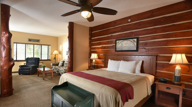 <b>Stoney Creek Hotel Sioux City Suite</b>. Images powered by <a href="https://www.leonardoworldwide.com/" title="Leonardo Worldwide" target="_blank">Leonardo</a>.