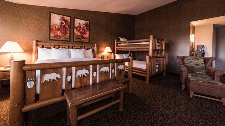 Stoney Creek Hotel St Joseph Suite
