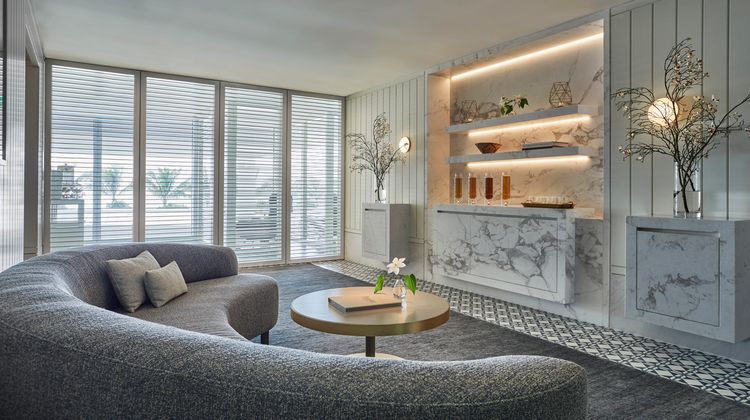 Four Seasons Hotel at The Surf Club Spa
