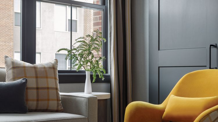 Eddy Taproom & Hotel Suite