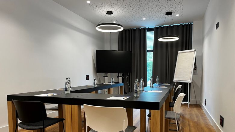 <b>Holiday Inn Express Bilbao Meeting</b>. Images powered by <a href="https://www.leonardoworldwide.com/" title="Leonardo Worldwide" target="_blank">Leonardo</a>.