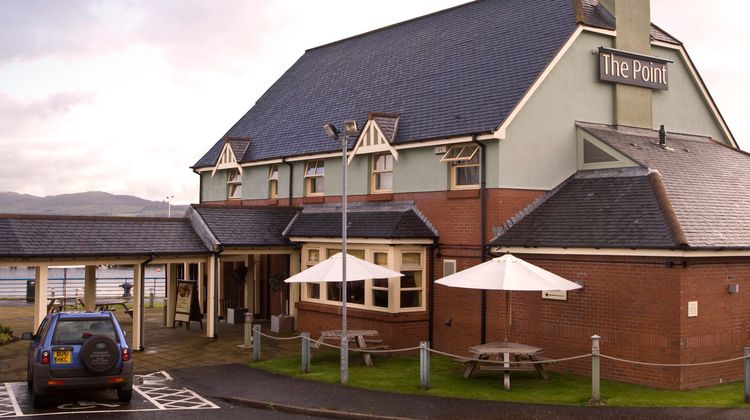 Premier Inn Greenock Exterior