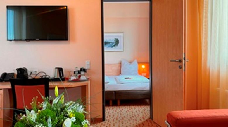 <b>Ringhotel Rhein-Ruhr Room</b>. Images powered by <a href="https://www.leonardoworldwide.com/" title="Leonardo Worldwide" target="_blank">Leonardo</a>.