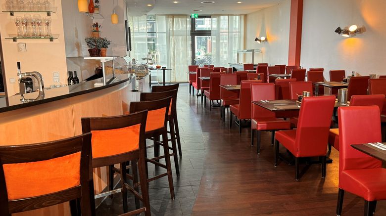 <b>Ringhotel Rhein-Ruhr Restaurant</b>. Images powered by <a href="https://www.leonardoworldwide.com/" title="Leonardo Worldwide" target="_blank">Leonardo</a>.