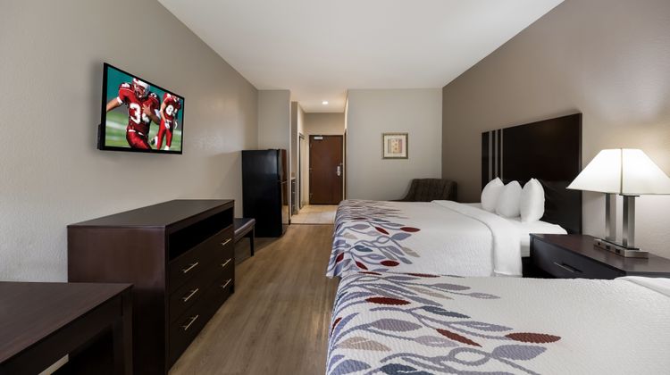 Red Roof Inn Pecos Room