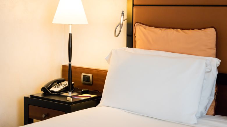 <b>Crowne Plaza Malpensa Airport Hotel Room</b>. Images powered by <a href="https://www.leonardoworldwide.com/" title="Leonardo Worldwide" target="_blank">Leonardo</a>.