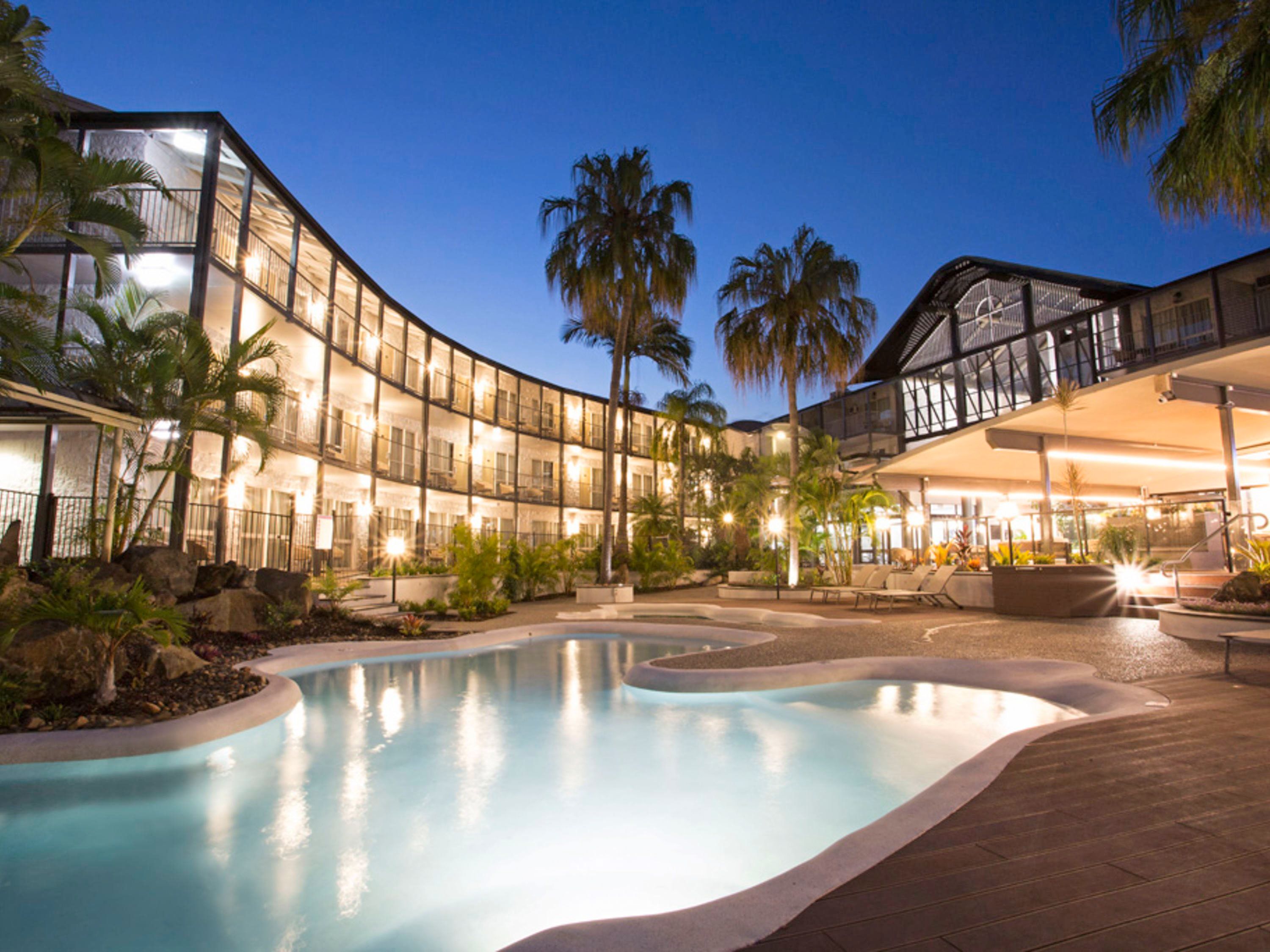 Find Hotels Near Mantra Club Croc Airlie Beach Queensland