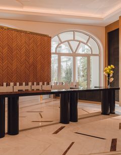 Carlton Cannes, a Regent Hotel